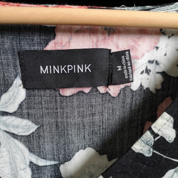 MINK PINK Long Sleeved Top - Picture 3 of 3